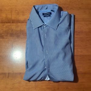 Men’s Nautica performance dress shirt slim Fit XL 17-17 1/2 34/35